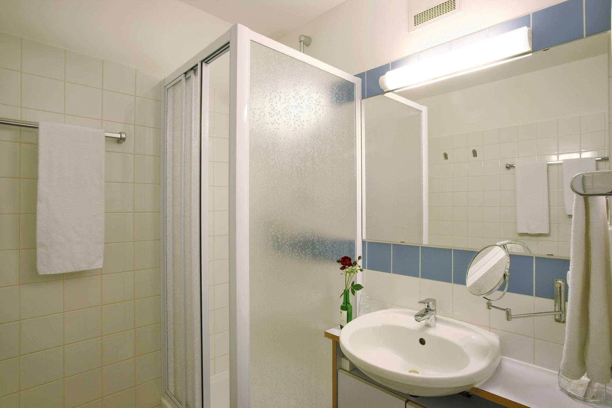 Am Spiegeln Dialog.Hotel.Wien Exterior photo